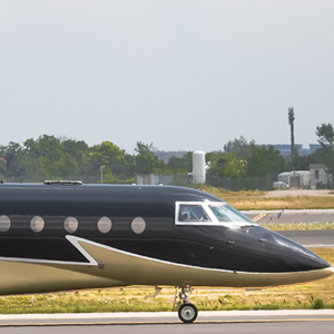 Jet privé et Hélicoptère