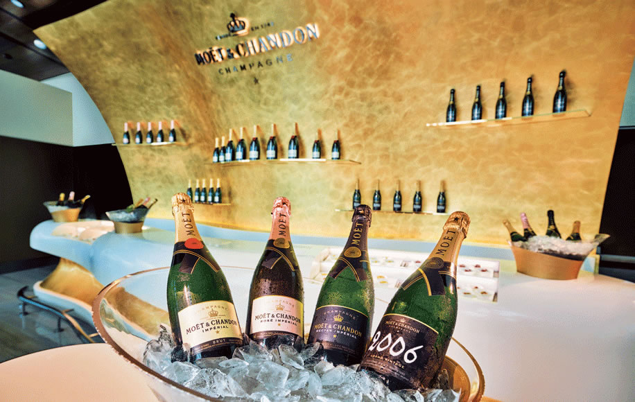 bar-champagne-salon-dubai-emirates